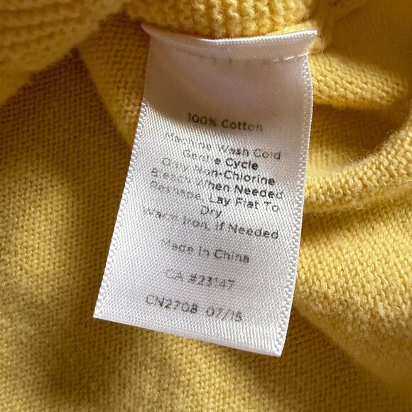 Talbots Butter Yellow Long Sleeve V-neck Sweater with Textured Diamond Pattern - Picture 7 of 8